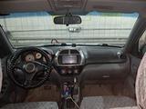 Toyota RAV4 2001 года за 3 600 000 тг. в Усть-Каменогорск – фото 5