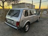 ВАЗ (Lada) Lada 2131 (5-ти дверный) 2004 годаүшін1 500 000 тг. в Атырау – фото 3