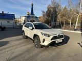 Toyota RAV4 2020 годаfor16 500 000 тг. в Караганда – фото 2