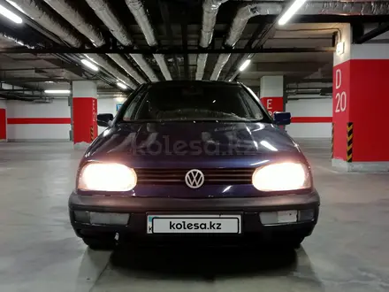 Volkswagen Golf 1995 года за 1 350 000 тг. в Тараз