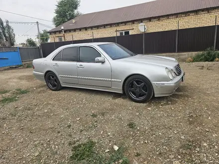 Mercedes-Benz E 280 1999 года за 3 500 000 тг. в Кызылорда