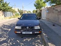 Volkswagen Vento 1993 годаfor850 000 тг. в Шымкент