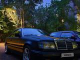 Mercedes-Benz E 230 1987 годаfor2 500 000 тг. в Караганда
