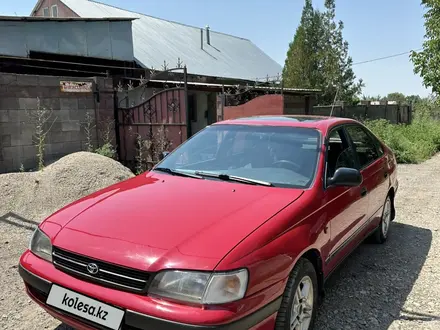 Toyota Carina E 1995 года за 2 150 000 тг. в Алматы – фото 4