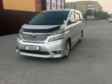 Toyota Vellfire, 2011