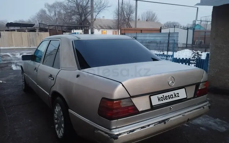Mercedes-Benz E 230 1989 года за 750 000 тг. в Алматы