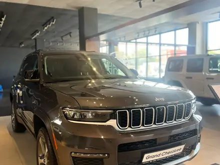 Jeep Grand Cherokee Limited 2023 года за 32 500 000 тг. в Алматы – фото 2