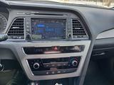 Hyundai Sonata 2015 года за 6 600 000 тг. в Астана – фото 2
