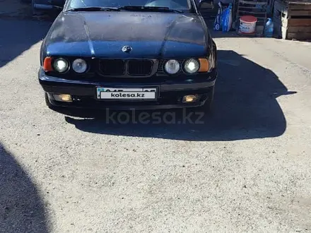 BMW 520 1994 года за 2 100 000 тг. в Алматы