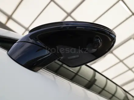 Porsche Macan 2025 года за 70 739 412 тг. в Астана – фото 32