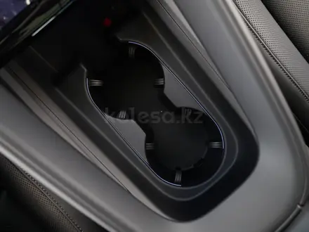 Porsche Macan 2025 года за 70 739 412 тг. в Астана – фото 17