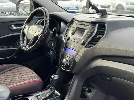 Hyundai Santa Fe 2014 года за 8 500 000 тг. в Актобе – фото 6
