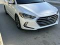 Hyundai Elantra 2018 года за 4 600 000 тг. в Актау – фото 2