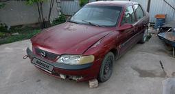 Opel Vectra 1996 года за 350 000 тг. в Уральск – фото 2