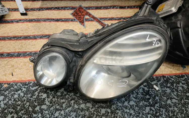 Фара Mercedes за 70 000 тг. в Костанай