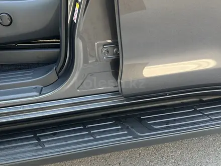 Toyota Land Cruiser Prado 2019 года за 19 000 000 тг. в Алматы – фото 26