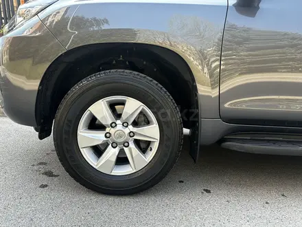 Toyota Land Cruiser Prado 2019 года за 19 000 000 тг. в Алматы – фото 5