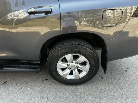 Toyota Land Cruiser Prado 2019 года за 19 000 000 тг. в Алматы – фото 6