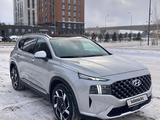 Hyundai Santa Fe 2023 годаfor18 890 000 тг. в Астана