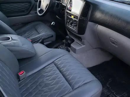 Toyota Land Cruiser 2005 года за 12 000 000 тг. в Караганда – фото 9