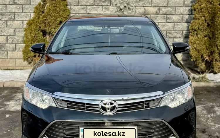 Toyota Camry 2016 годаfor10 200 000 тг. в Алматы