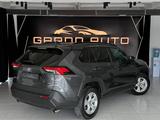 Toyota RAV4 2020 годаүшін13 300 000 тг. в Шымкент – фото 4