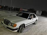 Mercedes-Benz E 200 1986 годаүшін1 200 000 тг. в Новоишимский