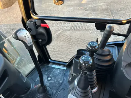 JCB  Экскаватор-погрузчик JCB 3CX SM 2026 года в Атырау – фото 4
