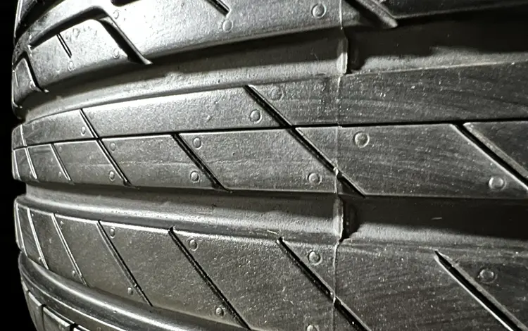 225/55/17 лето 4шт. BRIDGESTONE TURANZA TOO1үшін160 000 тг. в Алматы