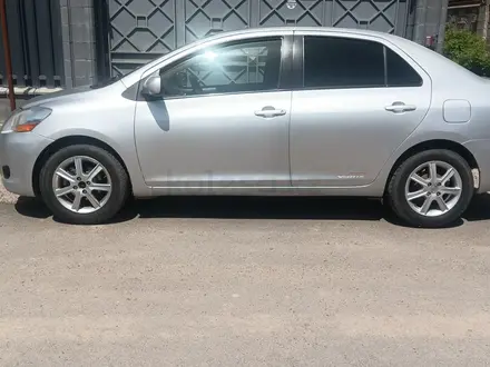 Toyota Yaris 2011 года за 3 650 000 тг. в Алматы – фото 3