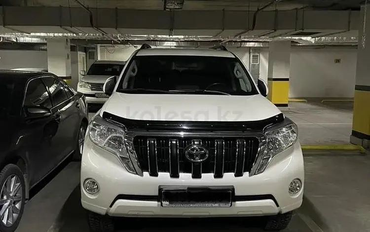 Toyota Land Cruiser Prado 2014 года за 23 000 000 тг. в Астана