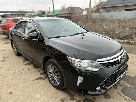 Toyota Camry 2016 года за 11 500 000 тг. в Уральск – фото 5