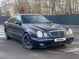 Mercedes-Benz E 200 2001 года за 3 900 000 тг. в Караганда – фото 2