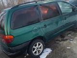 Volkswagen Sharan 1997 года за 1 150 000 тг. в Алматы – фото 3