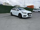 Hyundai Accent 2017 года за 6 500 000 тг. в Актау – фото 2