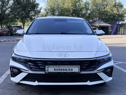 Hyundai Elantra 2024 года за 8 200 000 тг. в Шымкент