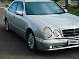 Mercedes-Benz E 320 1996 годаүшін3 500 000 тг. в Тараз – фото 2