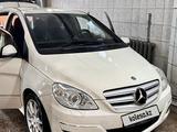 Mercedes-Benz B 180 2009 годаfor5 100 000 тг. в Астана – фото 2