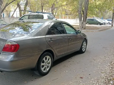 Toyota Camry 2005 года за 5 500 000 тг. в Тараз – фото 4