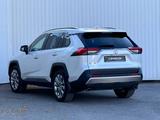 Toyota RAV4 2024 года за 18 200 000 тг. в Караганда – фото 4
