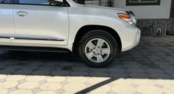 Toyota Land Cruiser 2015 года за 24 800 000 тг. в Алматы – фото 2