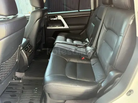 Toyota Land Cruiser 2015 года за 24 800 000 тг. в Алматы – фото 21