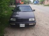 Volkswagen Vento 1992 года за 1 700 000 тг. в Шымкент – фото 4