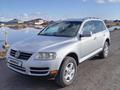 Volkswagen Touareg 2004 годаfor5 000 000 тг. в Астана – фото 29