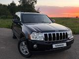 Jeep Grand Cherokee 2006 года за 4 400 000 тг. в Астана