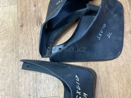 Брвзговики камри 10 за 3 000 тг. в Астана
