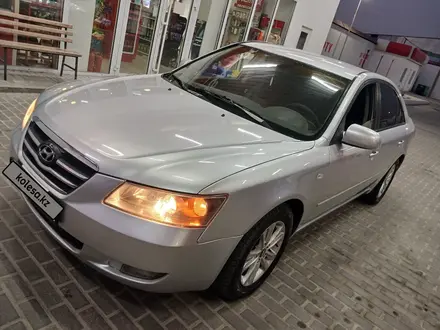 Hyundai Sonata 2006 года за 3 500 000 тг. в Шымкент – фото 3
