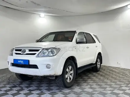 Toyota Fortuner 2007 года за 5 990 000 тг. в Павлодар