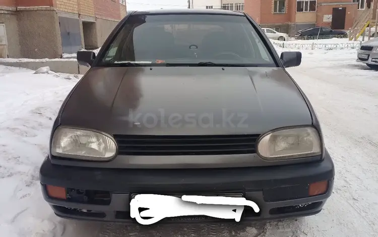 Volkswagen Golf 1993 годаүшін1 000 000 тг. в Астана