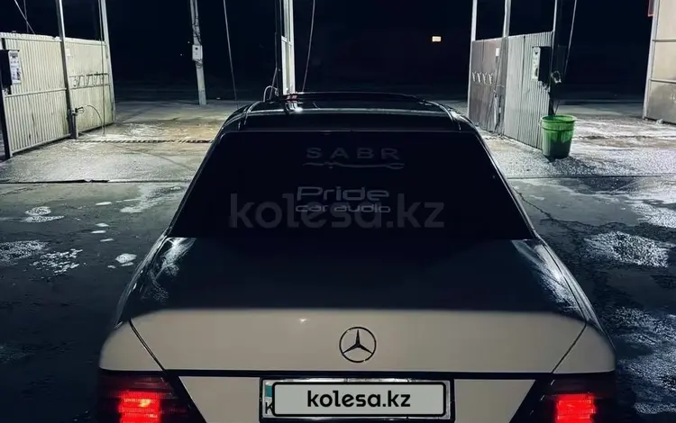 Mercedes-Benz E 230 1987 года за 1 000 000 тг. в Шымкент